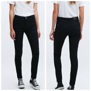 BDG Mid-Rise Cigarette Jean